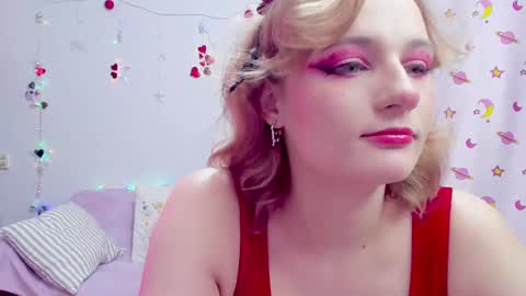 Snapshot of evelyn_harper_x chatting on 02/13/25, 06:20 Eve online show from 02/13/25, 06:20