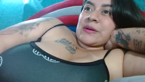 evelyn stormm online show from 11/28/25, 03:42