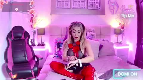 EvelynaGrey online show from 02/07/26, 05:55