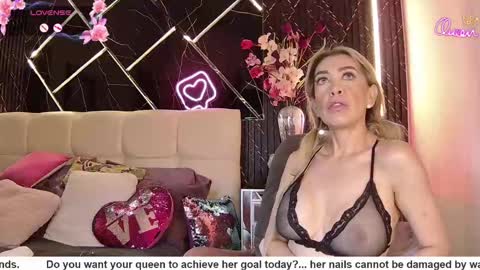 Snapshot of evelynagrey chatting on 05/16/26, 12:18 EvelynaGrey online show from 05/16/26, 12:18