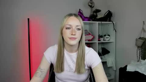 evelynblond online show from 03/30/26, 12:39