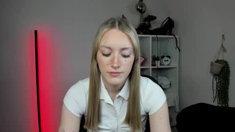 evelynblond online show from 03/31/26, 12:38