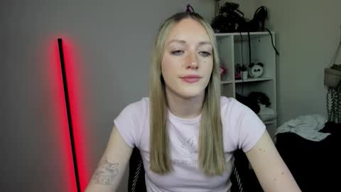 evelynblond online show from 04/13/26, 12:32