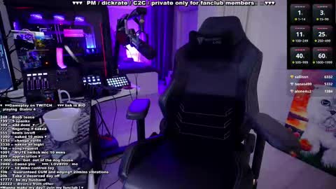 Evelyne online show from 02/13/25, 01:08