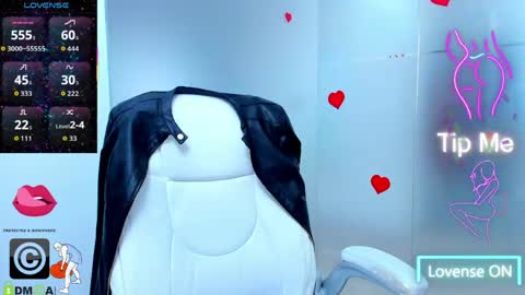 evelyne_rose online show from 05/27/26, 04:53