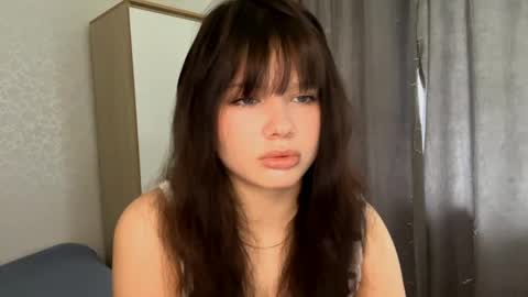 Snapshot of evelynhudson chatting on 06/04/26, 08:42 Evelyn Velvet online show from 06/04/26, 08:42