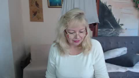 BarbaraBlondy online show from 11/14/25, 08:02