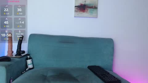 Evelyn martinez  online show from 04/20/26, 07:48