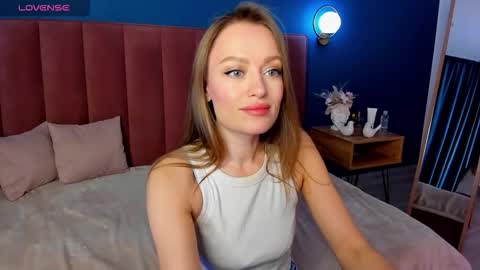 Evelyn online show from 11/15/25, 01:47