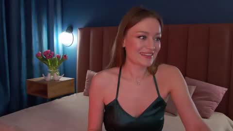 Evelyn online show from 03/09/26, 02:26