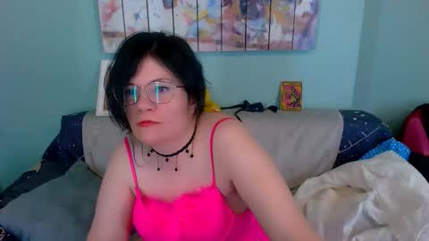 Everly online show from 02/07/26, 04:16