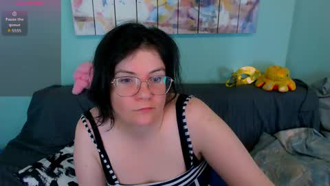 Everly online show from 06/03/26, 04:12