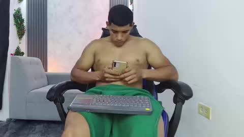 luis online show from 09/13/25, 12:43