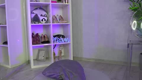 Snapshot of evewilder chatting on 02/10/26, 05:55 evewilder online show from 02/10/26, 05:55