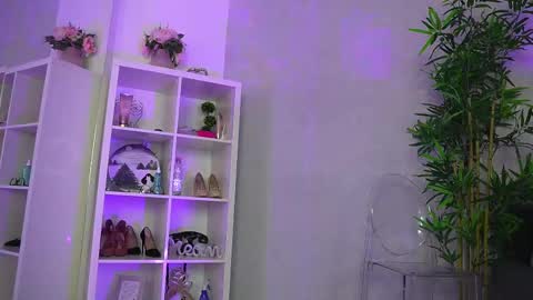 Snapshot of evewilder chatting on 03/02/26, 06:14 evewilder online show from 03/02/26, 06:14