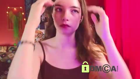 evi_brook online show from 07/28/26, 12:34