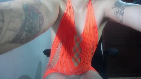 Evi online show from 03/26/26, 06:41