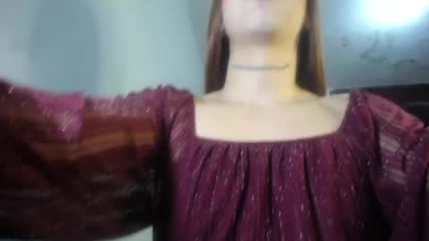 Evi online show from 04/20/26, 06:38