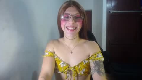 Snapshot of evi_kitty chatting on 07/10/26, 11:40 Evi online show from 07/10/26, 11:40