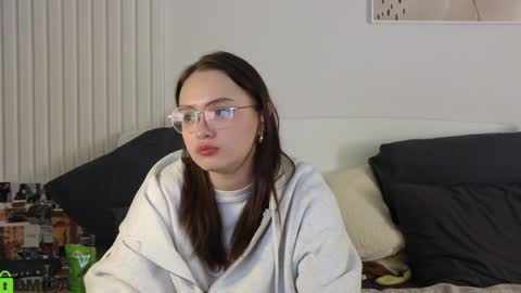 evi_woow online show from 01/26/25, 07:31