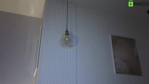 evi_woow online show from 02/15/25, 01:10