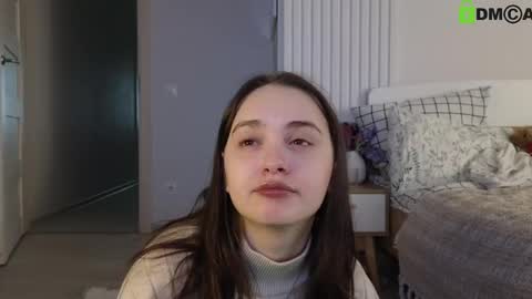 evi_woow online show from 02/22/25, 12:38