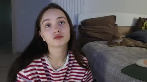 evi_woow online show from 05/04/26, 09:00