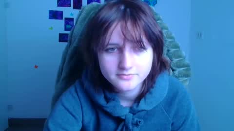 Evie online show from 02/10/26, 06:39