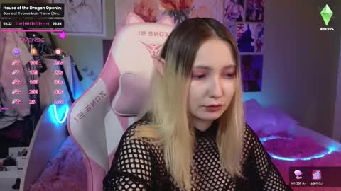 Evie online show from 12/19/24, 08:02