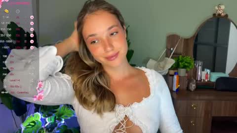 evielina online show from 04/13/26, 11:32