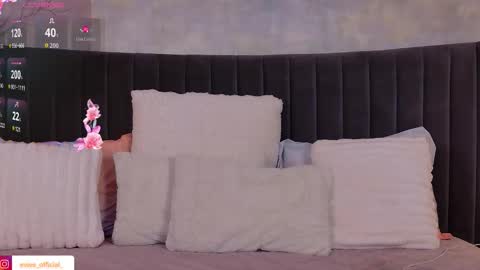 Evie online show from 01/09/26, 06:16