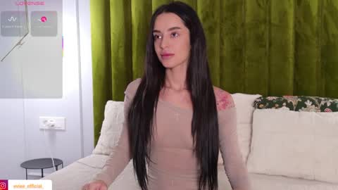 Evie online show from 04/09/26, 10:59