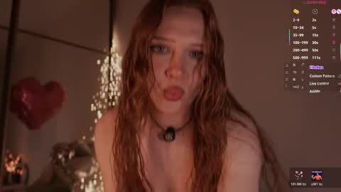 Snapshot of eviesapphire chatting on 05/10/26, 11:43 Sofia online show from 05/10/26, 11:43