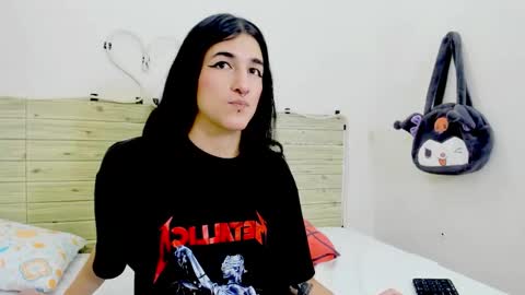 Marley independent model online show from 11/22/25, 08:19