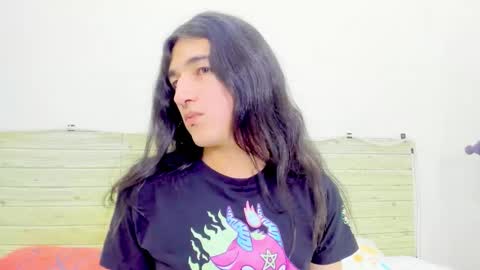 Marley independent model online show from 01/16/26, 07:40