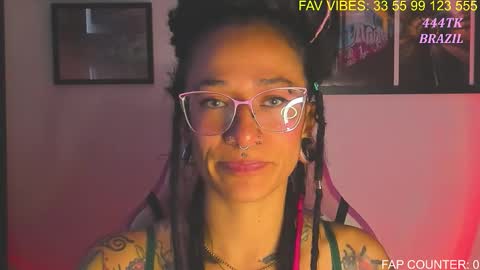 Snapshot of evil_miss_palpatin chatting on 09/18/25, 08:44 Lucia Ilich.... IG miss palpatine NEXT SHOW 200724 online show from 09/18/25, 08:44