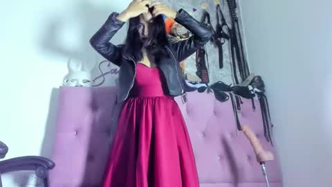 Mistress Sammy online show from 11/14/25, 10:18