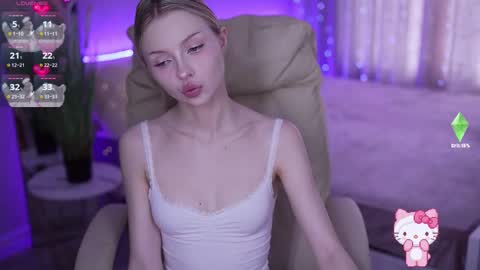 Snapshot of evistarr chatting on 10/04/25, 09:51 Eva online show from 10/04/25, 09:51