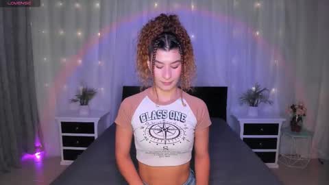 Evolet online show from 12/05/25, 01:20