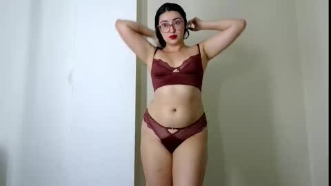 Evolet online show from 12/16/25, 09:25