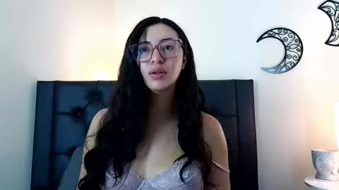 Evolet online show from 03/28/26, 05:23