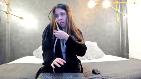 Snapshot of evolette_angels chatting on 09/26/25, 09:41 EVOLETTE ANGELS online show from 09/26/25, 09:41