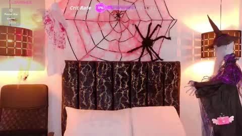 evvaa_moon online show from 10/20/25, 01:11