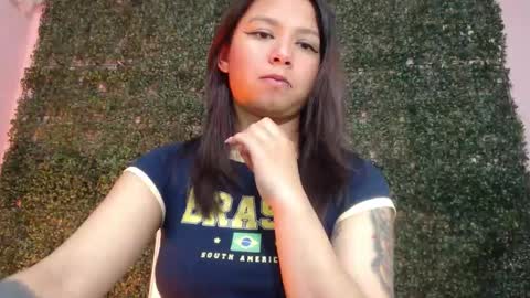 Im Evy online show from 03/02/26, 04:47