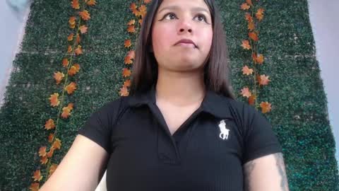 Im Evy online show from 03/31/26, 02:46