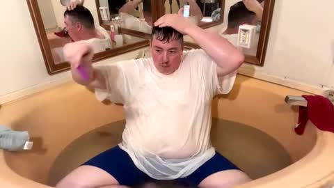 excitedwaffles online show from 04/18/26, 09:48