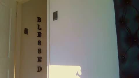 courtney online show from 04/11/26, 06:07