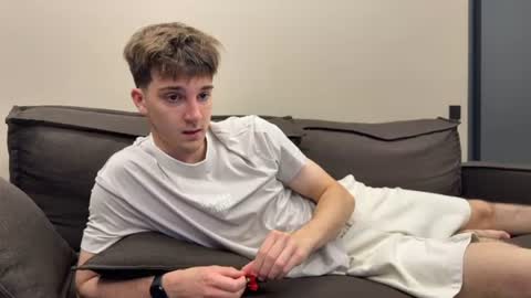 exclusiveflexboy online show from 07/07/26, 10:47