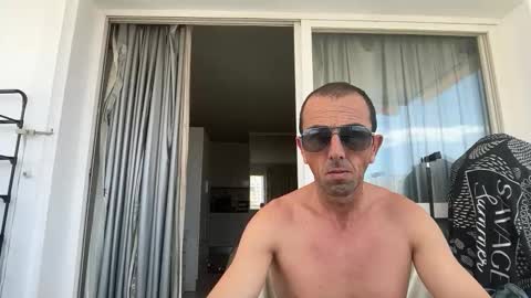 exhibitionist_30 online show from 05/09/26, 10:53
