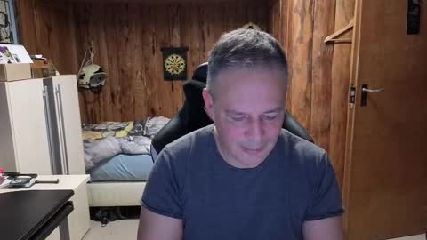 exibe1219 online show from 01/01/25, 04:07